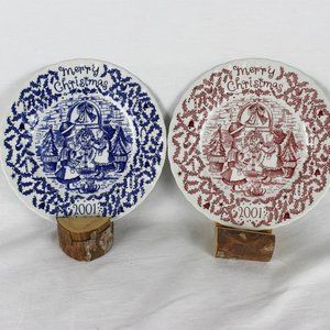 2 Royal Crownford A Happy Holiday to You by Sherman 9.25 in Porcelain 2001